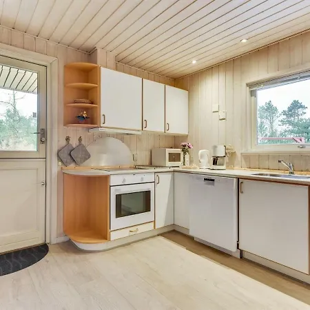 Holiday home Harthwik - 1km From The Sea In Western Jutland By Interhome