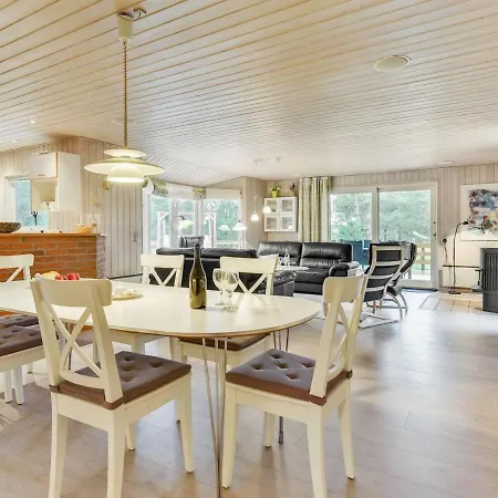 Holiday home Harthwik - 1km From The Sea In Western Jutland By Interhome *