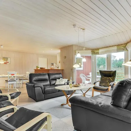 Harthwik - 1km From The Sea In Western Jutland By Interhome