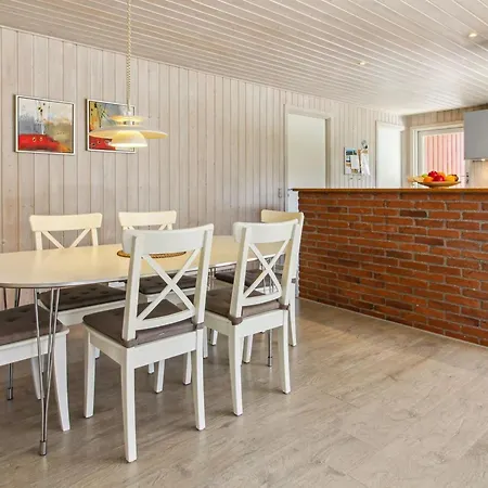 Holiday home Harthwik - 1km From The Sea In Western Jutland By Interhome